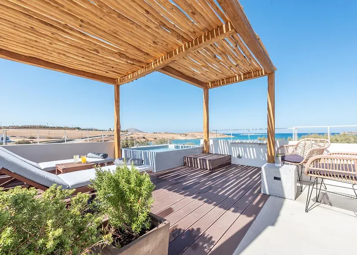 Paros Comfy Suites
