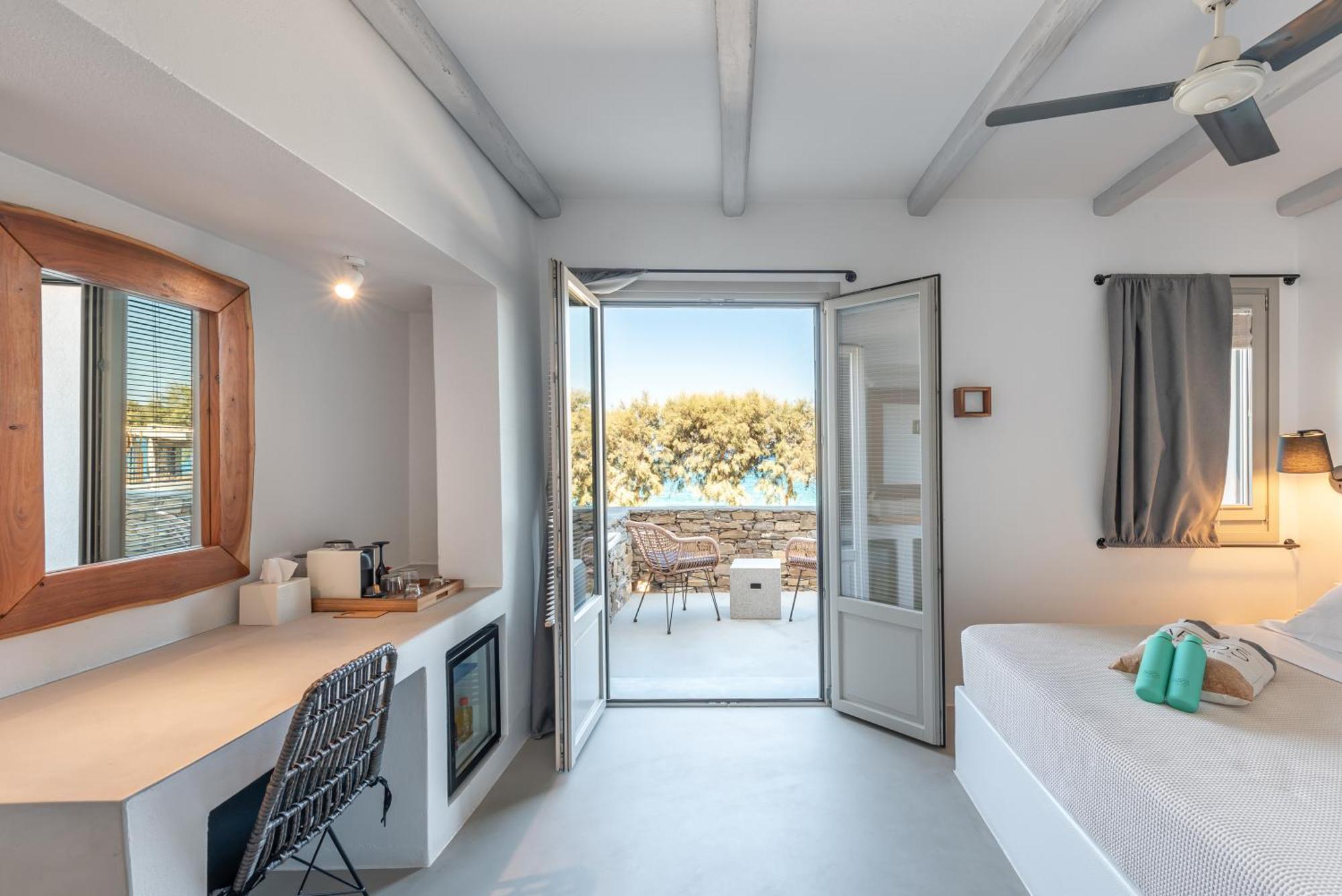 Paros Comfy Hotel
